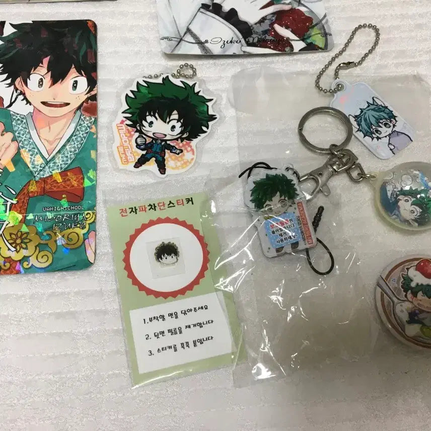 [BUNJANG] My Hero Academia Izuku Midoriya Non-Official Goods (Photocard, Keychain, Mirror, Badge) / 히로아카 미도리야 비공굿(포카, 키링, 거울, 뱃지)