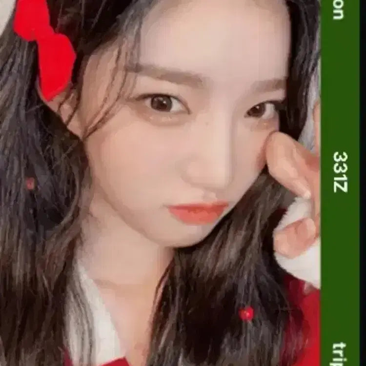 [BUNJANG] tripleS Kim Yooyeon Atom01 Christmas Object Photocard / 트리플에스 김유연 아톰01 크리스마스 오브젝트 양도