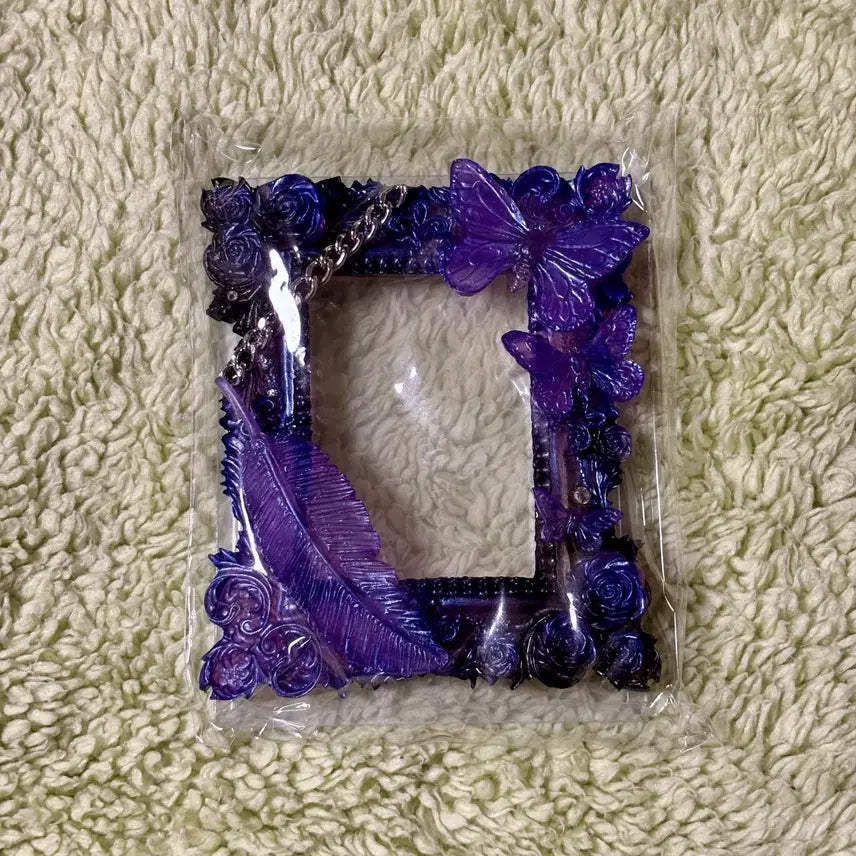 [BUNJANG] Resin Deco Den Frame with Feather, Butterfly, Chain, Black, Purple / 포카홀더 탑꾸 레진 데코덴 액자 프레임 깃털 나비 사슬 블랙 퍼플
