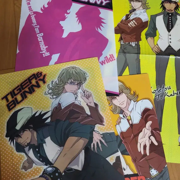 [BUNJANG] Tiger &amp; Bunny Poster, Holder, Interview Book / 타이거 앤 버니 포스터, 홀더, 인터뷰집