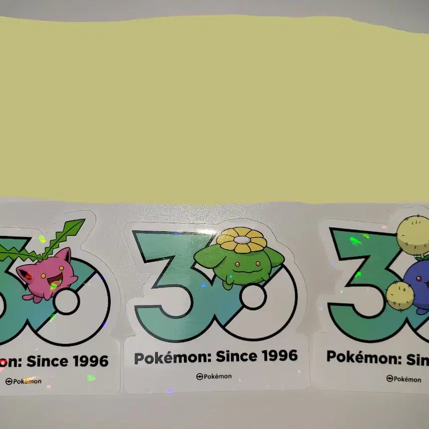 [BUNJANG] Pokemon 30th Anniversary Logo Sticker Set (3 stickers) / (교환/판매) 포켓몬 30주년 로고 스티커 통통코 두코 솜솜코 3장 세트