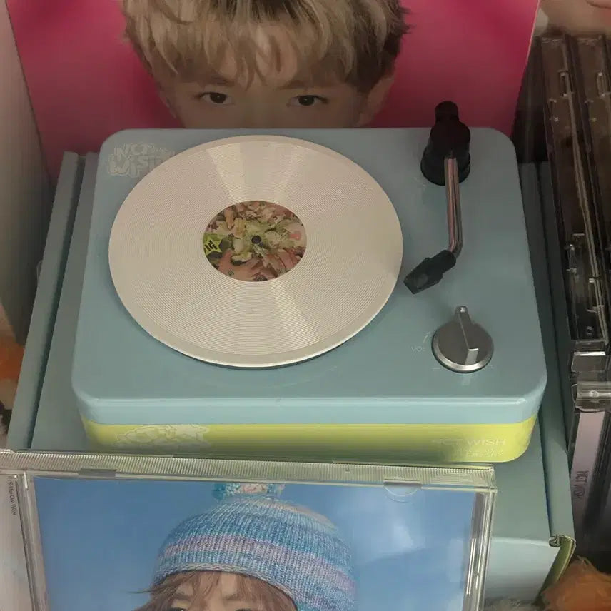 [BUNJANG] NCT WISH Yuushi 1st Anniversary Turntable Photocard Bundle / 엔시티위시 1주년 턴테이블 유우시 포카 포함 nct wish