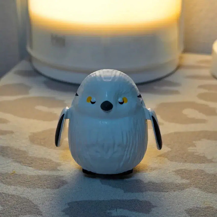 [BUNJANG] Wing-Flapping Bird Gacha Toy / 날개 움직이는 새 가챠