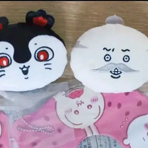 [BUNJANG] Chiikawa Mermaid Island Siren Shimajiro Badge Set / 치이카와 인어섬 노벨티 뱃지 세이렌 시마지로