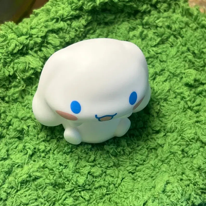 [BUNJANG] Cinnamoroll Figure / 시나모롤 피규어