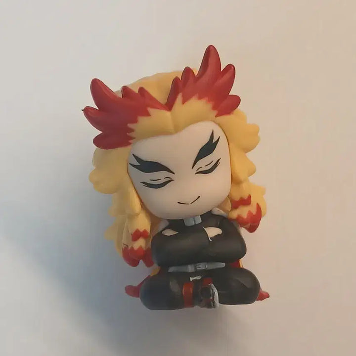 [BUNJANG] Demon Slayer Shoulder Cushion Gacha Tengen, Kyojuro / 귀멸의 칼날 어깨쿵 가챠 (텐겐, 쿄쥬로)