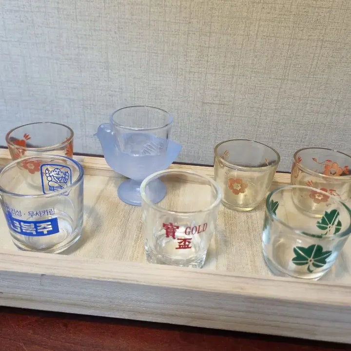 [BUNJANG] Set of 13 Vintage Shot Glasses / 근대사 소주잔 13개 일괄