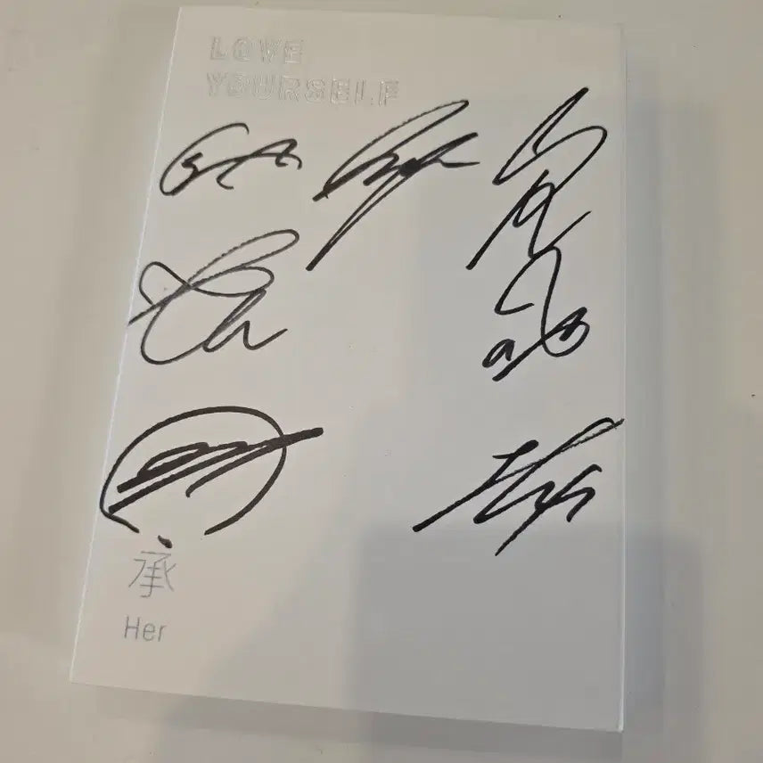 [BUNJANG] BTS LOVE YOURSELF 承 Her Signed Album / (새상품)방탄소년단 친필싸인 앨범