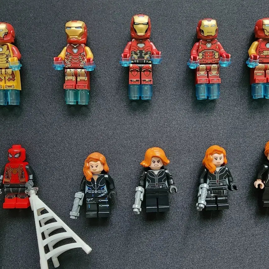 [BUNJANG] LEGO Minifigure Collection - 26 Hero Figures + 5 Polybags / 레고 히어로 피규어(새상품)26개 + 폴리팩 5개 일괄로 19만원 판매합니다