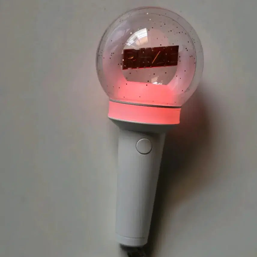 [BUNJANG] RIIZE Lightstick Keychain / 라이즈 응원봉 키링