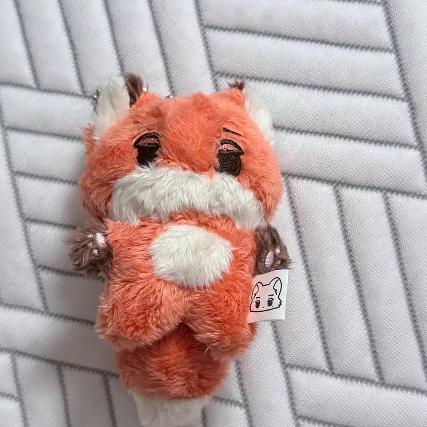 [BUNJANG] Aespa Winter Yeoujijigi Plush / 에스파 윈터 여우직직이