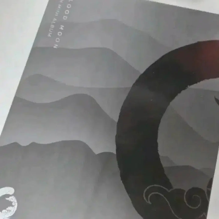 [BUNJANG] ONEUS Blood Moon Album / 원어스 블러드문 앨범