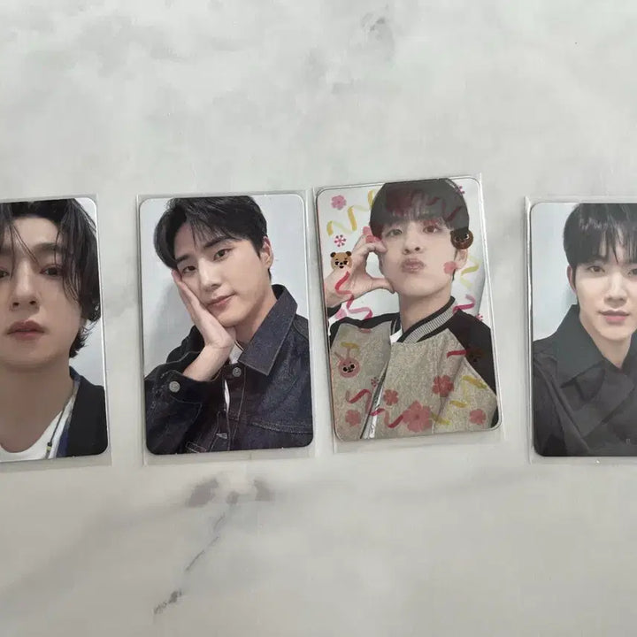 [BUNJANG] DAY6 Concert Entrance Photocard Bundle Set / 데이식스 day6 콘서트 입장 포카 12장 일괄 판매