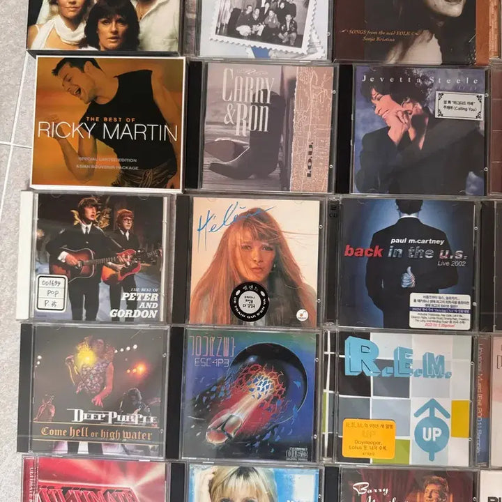 [BUNJANG] Famous Pop Masterpiece CD Bundle - 50 Discs / <새상품> CD 총50장 유명팝 명반앨범 일괄 판매