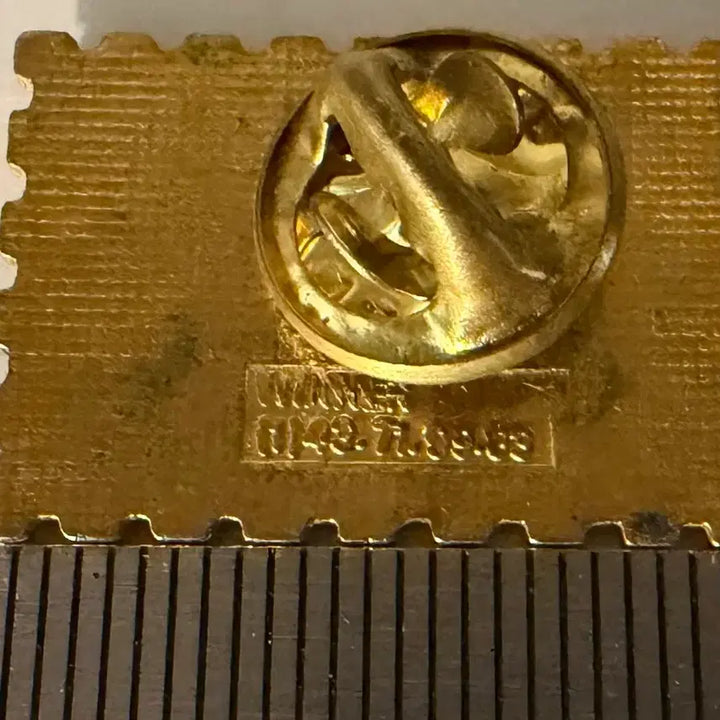 [BUNJANG] French Vintage Stamp Pin Badge / 프랑스 빈티지 우표 모양 핀뱃지