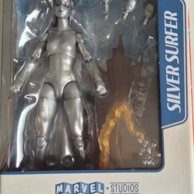[BUNJANG] Marvel Legends Silver Surfer (Fantastic Four New Departure Series) Figure / 마블레전드 실버서퍼(판타스틱4 새로운 출발)