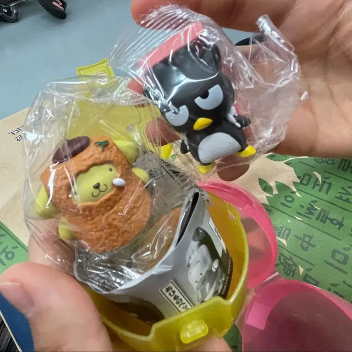 [BUNJANG] Sanrio Badtz-Maru/Pochacco Sushi Gacha Figure / 산리오 배드바츠마루/포차코 초밥 가챠 피규어