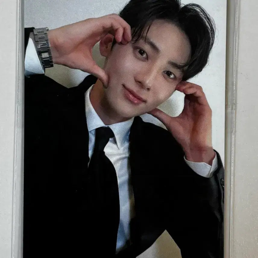 [BUNJANG] Hwang Minhyun &