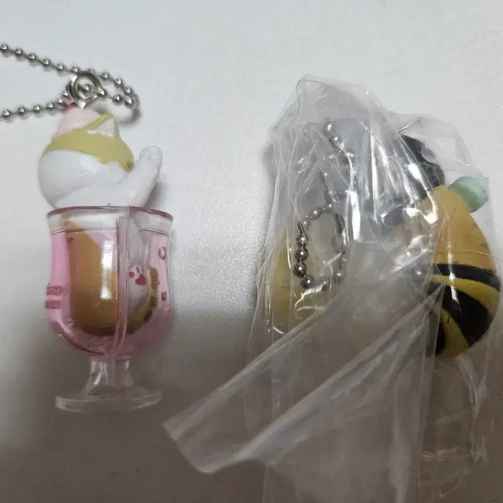 [BUNJANG] Mop Sand Keyring Gacha Cat with Drink / 모프샌드 키링 가챠
