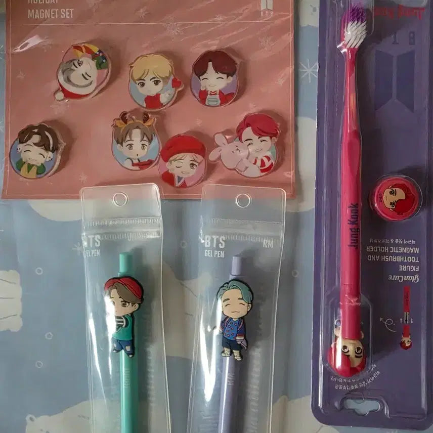 [BUNJANG] BTS Holiday Magnet Set, Gel Pen, Toothbrush Bundle Set / BTS 홀리데이 마그넷 세트 젤펜 칫솔 세트 일괄