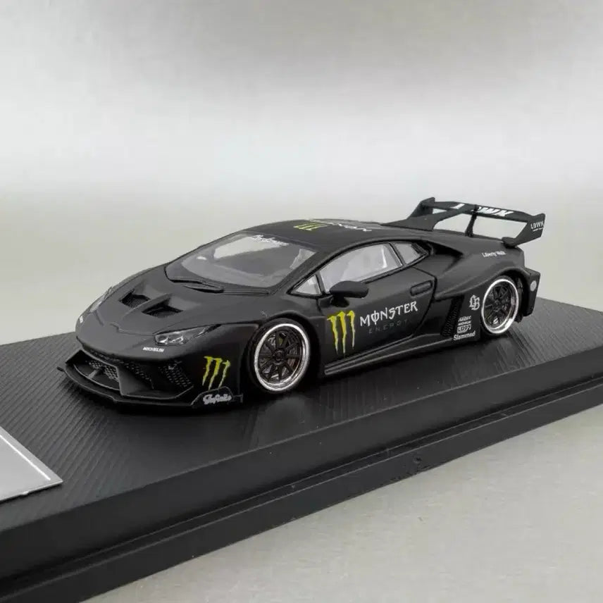 [BUNJANG] 1:64 Scale Monster Energy Lamborghini Huracan GT Diecast Model Car / 1:64 몬스터 에너지 람보르기니 우라칸 GT 다이캐스트