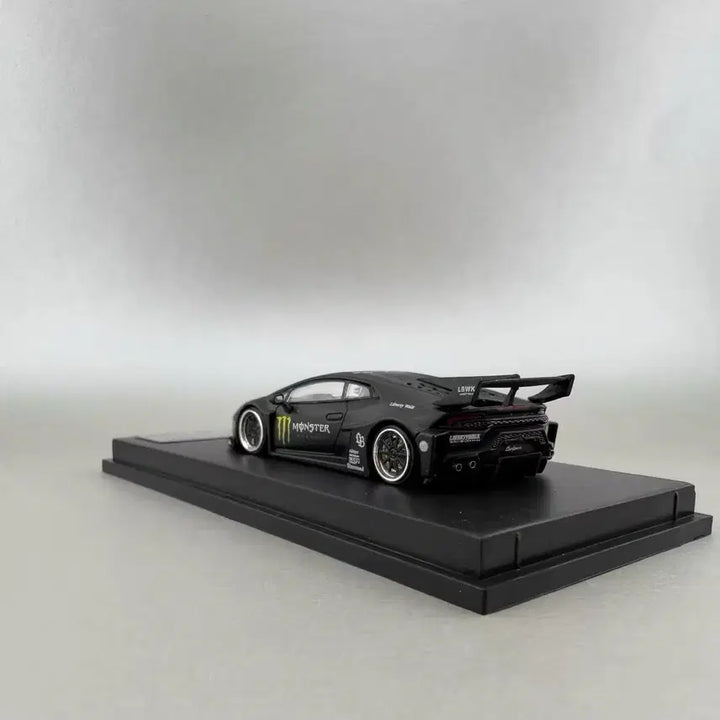 [BUNJANG] 1:64 Scale Monster Energy Lamborghini Huracan GT Diecast Model Car / 1:64 몬스터 에너지 람보르기니 우라칸 GT 다이캐스트
