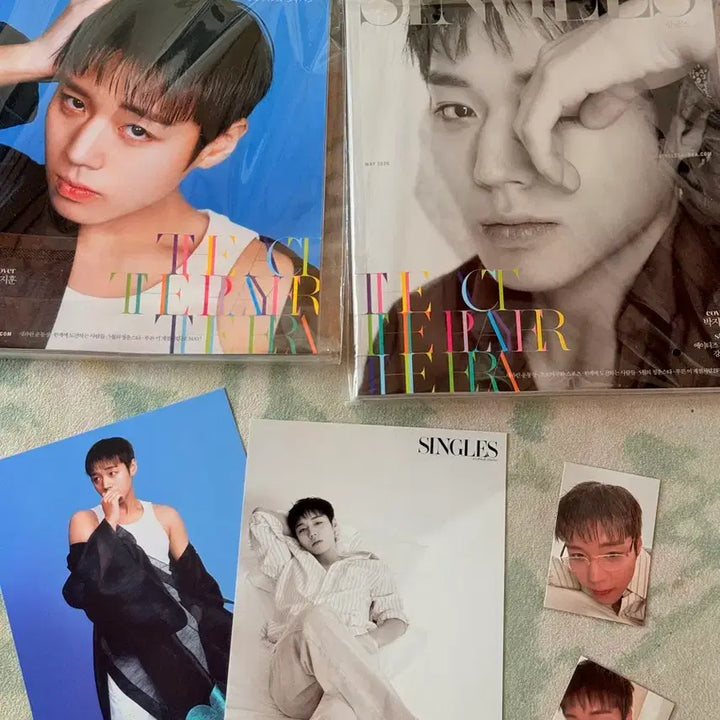 [BUNJANG] Park Ji Hoon Singles Magazine May Issue (Domestic &amp; Japan Set) / 박지훈 싱글즈 잡지 5월호 (국내판1+일본판1세트)