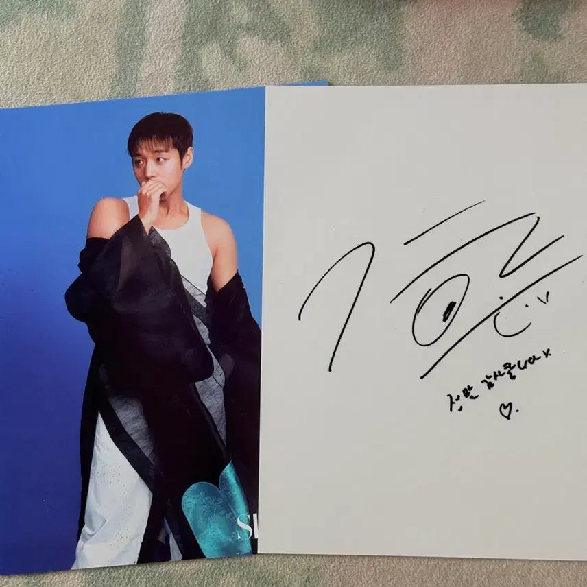 [BUNJANG] Park Ji Hoon Singles Magazine May Issue (Domestic &amp; Japan Set) / 박지훈 싱글즈 잡지 5월호 (국내판1+일본판1세트)