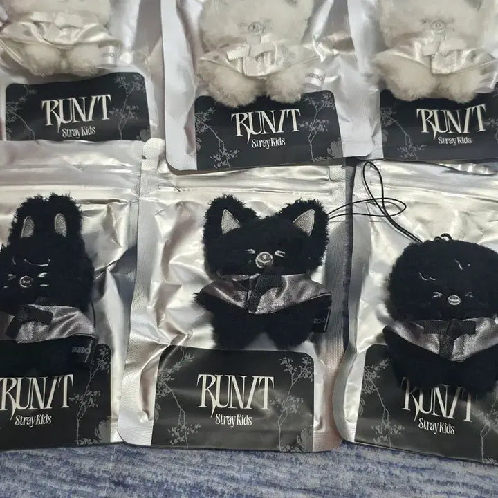 [BUNJANG] Stray Kids SKZOO Secret Plush Micro Version - Changbin, Felix, I.N / 스트레이키즈 런잇 스키주 시크릿 플러시마이크로 : 창빈 필릭스 아이엔
