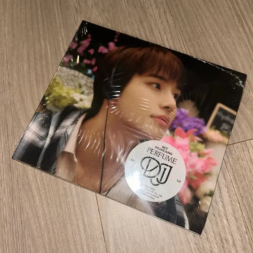[BUNJANG] NCT DOJAEJUNG PERFUME Perfume Digipack Jeongwoo Photocard / NCT 도재정 PERFUME 앨범 퍼퓸 디지팩 정우 미개봉