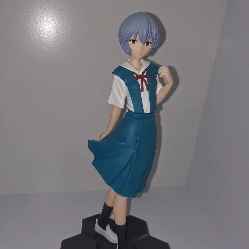 [BUNJANG] Evangelion Rei Ayanami School Uniform Figure / 에반게리온 레이 교복 피규어