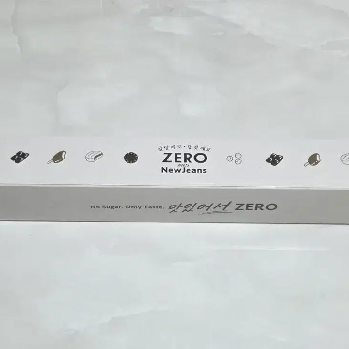 [BUNJANG] NewJeans Lotte Zero Poster (Sealed) / 뉴진스 롯데 제로 포스터 미개봉