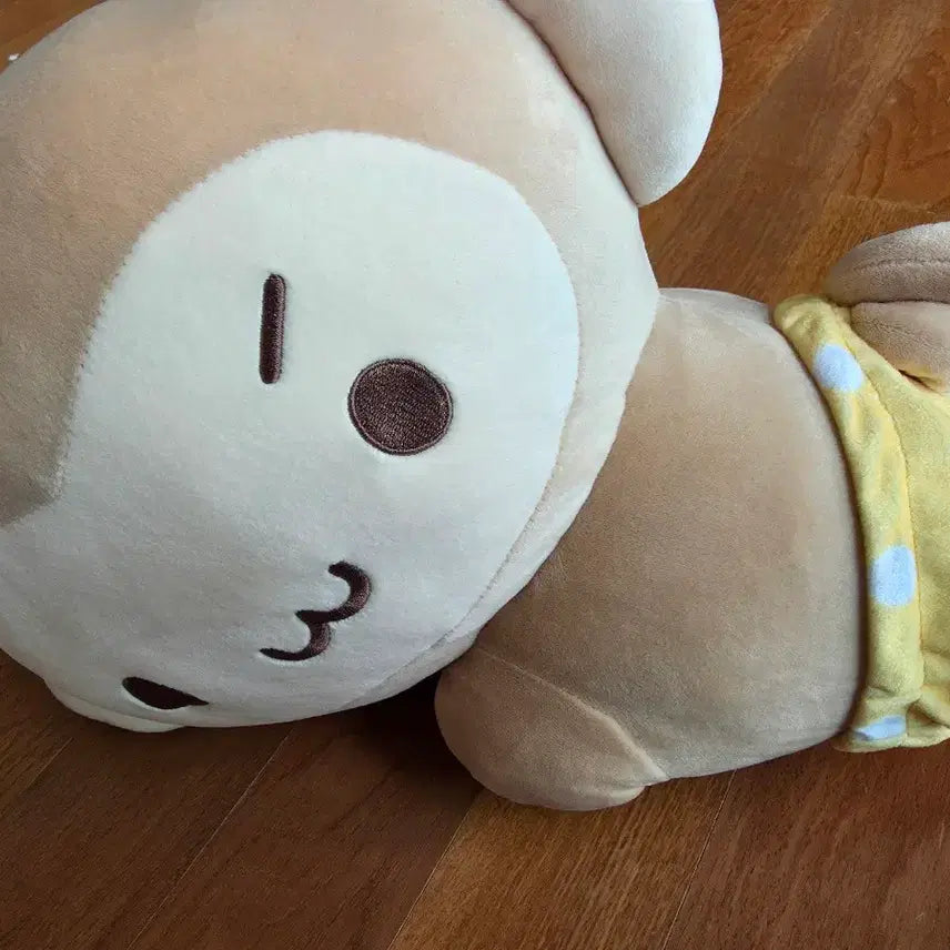 [BUNJANG] Hinakuu Kusungi Body Pillow Cushion Plush / 히나쿠우 쿠숭이 바디필로우 쿠션 인형