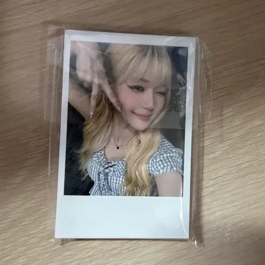 [BUNJANG] tripleS Concert Photocard POB MD / 트리플에스 콘서트 포카 특전 md