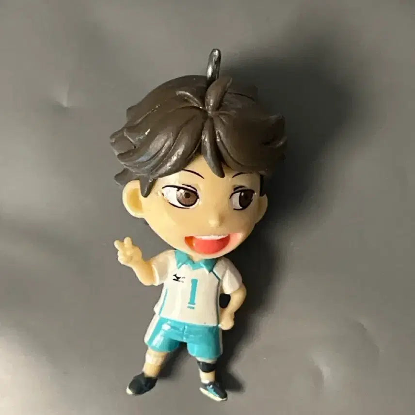 [BUNJANG] Haikyuu!! Toru Oikawa Classic Figure Keychain / 하이큐 오이카와 토오루 고전 피규어 키링