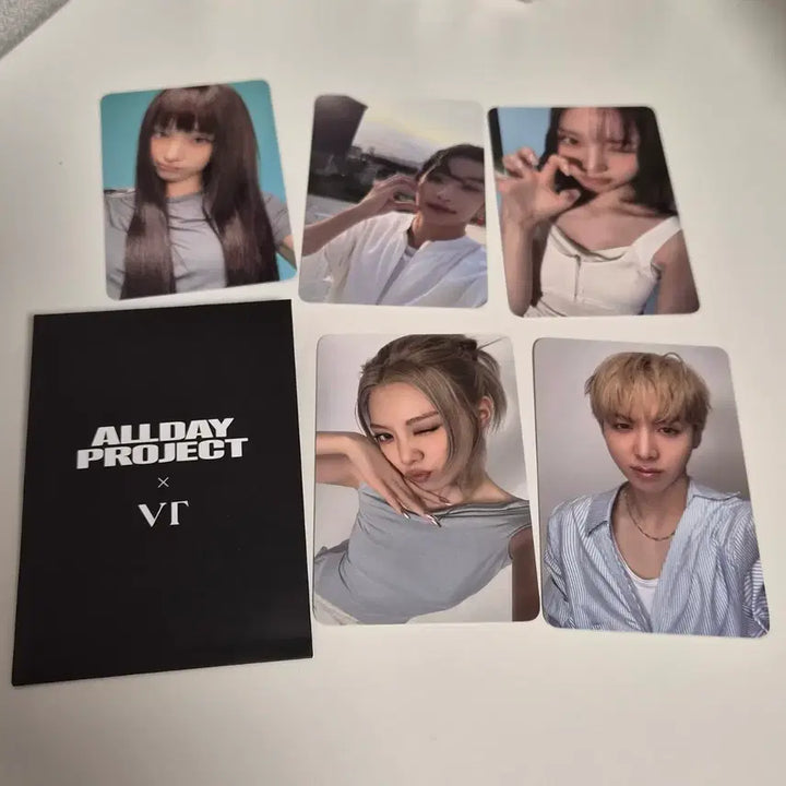 [BUNJANG] VT Cosmetics All Day Project Photocard Set / VT 올데이 프로젝트 포토카드 세트