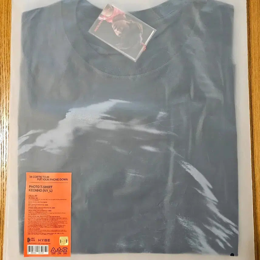 [BUNJANG] CORTIS Gunho Photo T-Shirt L Navy / 미개봉)CORTIS 코르티스 건호 포토 티셔츠 L PYPD