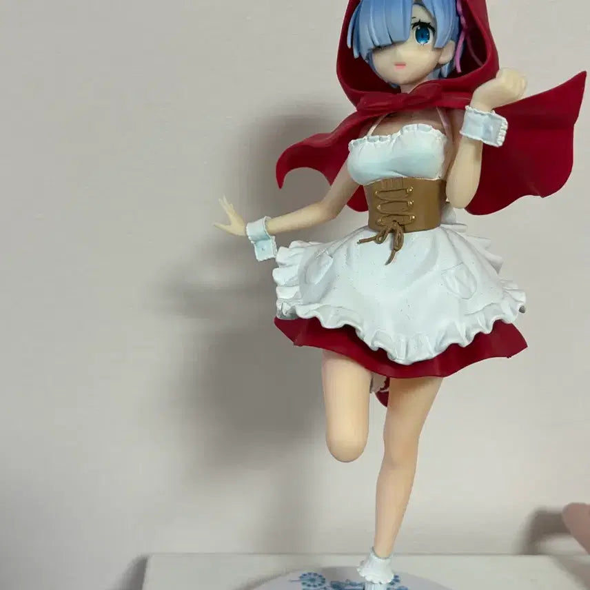 [BUNJANG] Re:Zero - Starting Life in Another World Rem Red Riding Hood Figure / [상자O] 리제로부터 시작하는 이세계 생활 빨간망토 렘 피규어