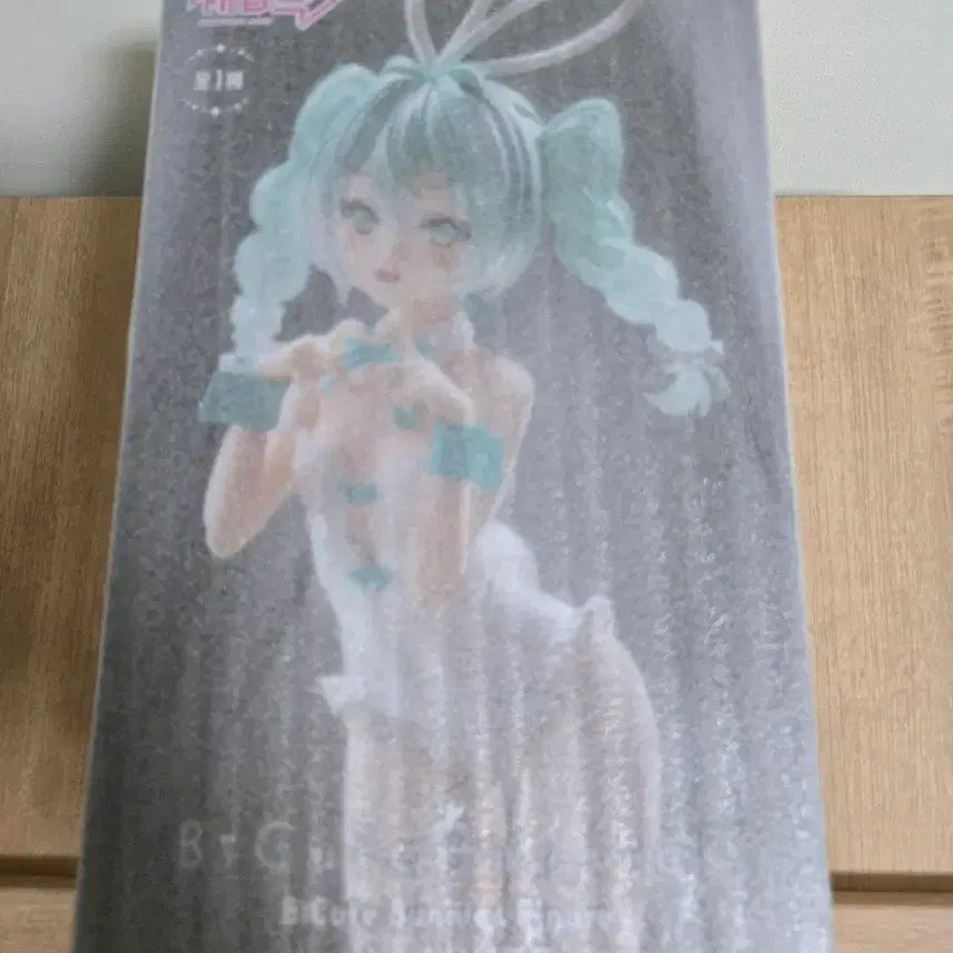 [BUNJANG] Luludoll Miku Bunny Girl Figure (Sealed) / (미개봉)루루도 미쿠 바니걸 피규어