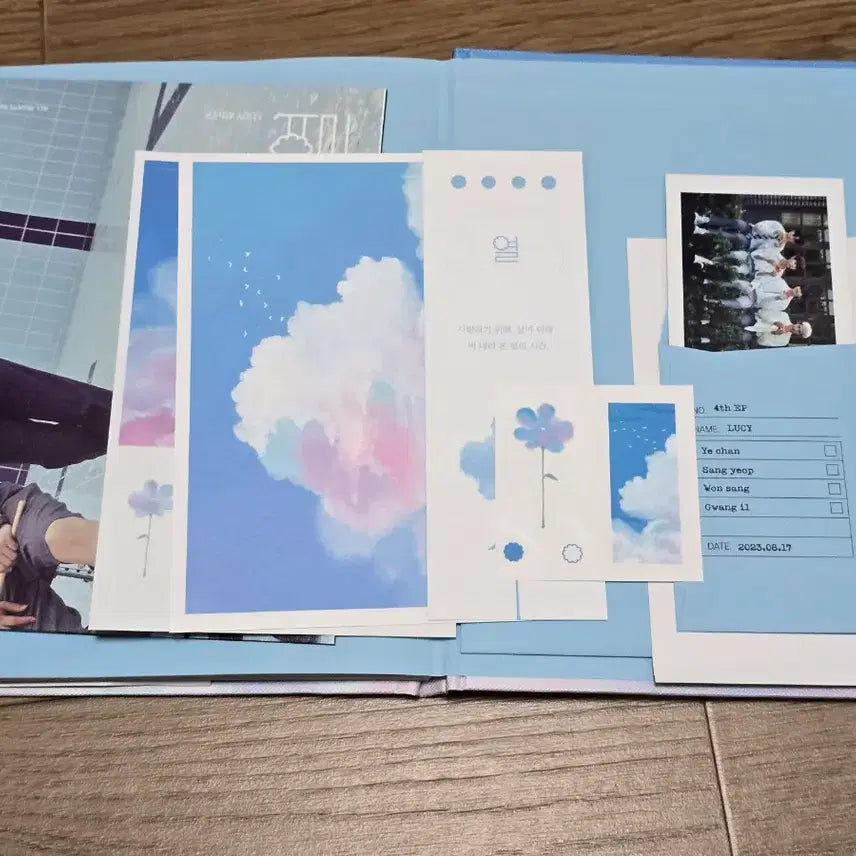 [BUNJANG] Lucy Yeol Album Unsealed (Photocard Random) / [개봉] 루시 열 앨범(포카0)