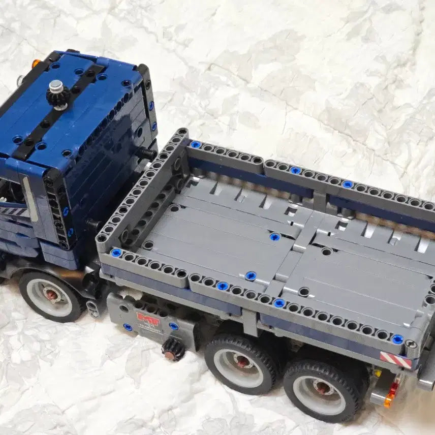 [BUNJANG] LEGO Technic 42144 Material Handler / 레고 테크닉 42203 덤프 트럭 판매합니다