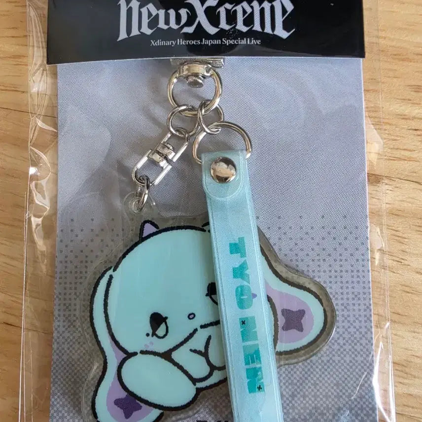 [BUNJANG] Xdinary Heroes Toyon Rabbit Acrylic Keyring Sealed / 미개봉 새상품>Xdinary Heroes 아크릴 키링 툐낸