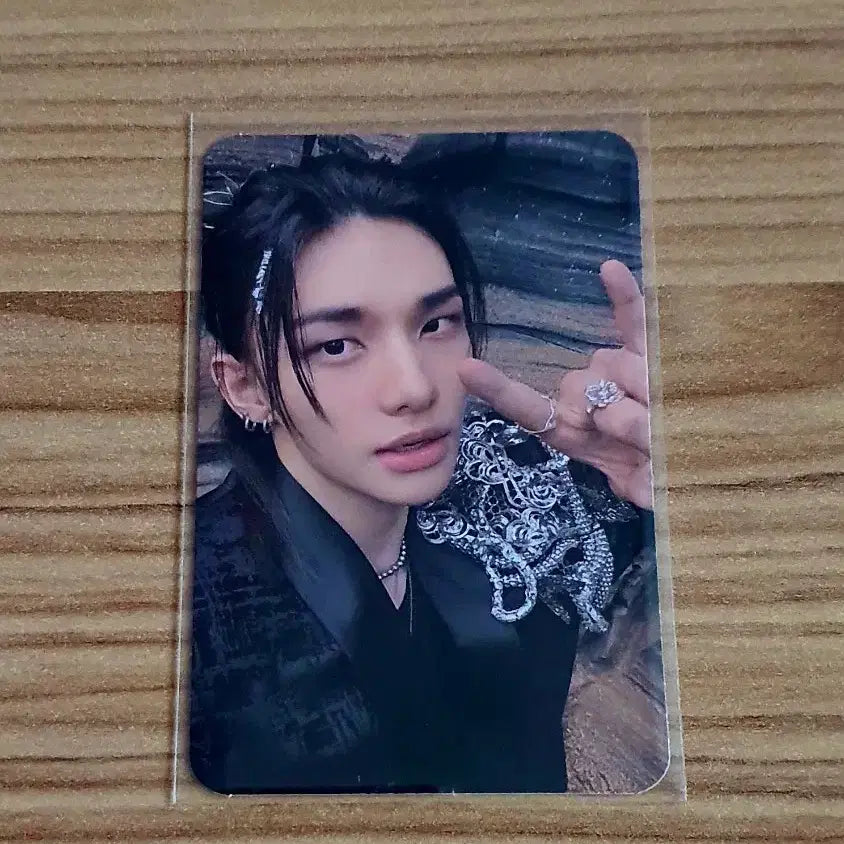 [BUNJANG] Stray Kids THIS&amp;THAT Yes24 POB Photocard Exchange (Hyunjin -> Felix) / 스트레이키즈 스키즈 디스앤댓 예스24 특전 교환  현진-> 다른음반사 특전 필릭스 용복