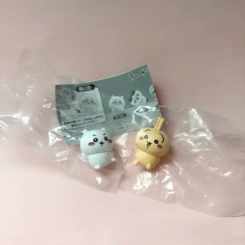 [BUNJANG] Chiikawa Hugcot Cable Bite - Usagi / 치이카와 허그코트 케이블바이트 치이카와 우사기