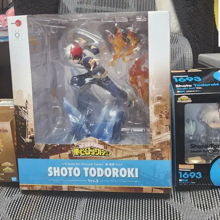 [BUNJANG] Kotobukiya Todoroki Shoto &amp; Hawks Sofubi Bundle Set (with POB) / (특전O 일괄)나히아 코토부키야 토도로키 쇼토,넨도로이드,호크스 소프비