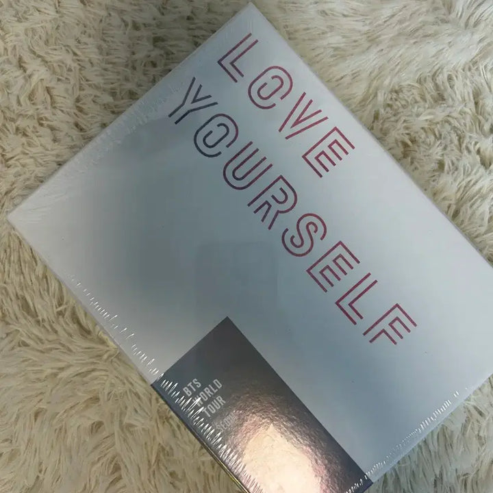 [BUNJANG] BTS Love Yourself World Tour Seoul Blu-ray (Sealed) / BTS 방탄 방탄소년단 러브유어셀프 서울 블루레이 미개봉 양도