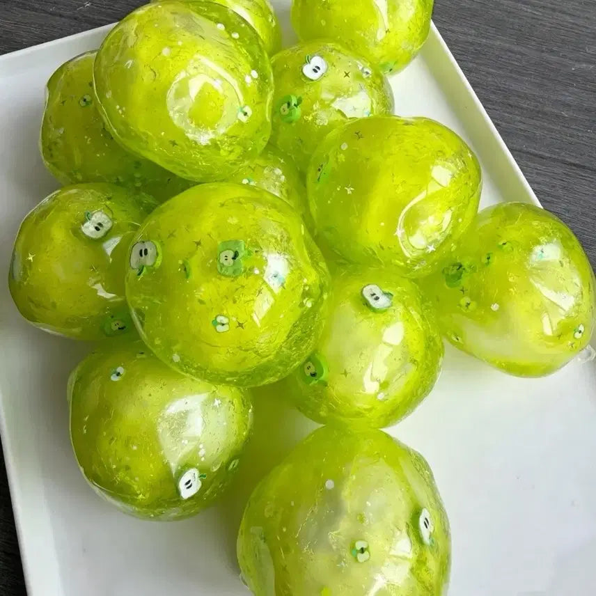 [BUNJANG] Green Apple Crunch Squishy Toy / (새상품) 청사과 왁뿌볼 왁뿌 샤오홍슈 슬랑이 말랑이 바다 슬랑이 청사과 슬랑이 크런치 말랑이