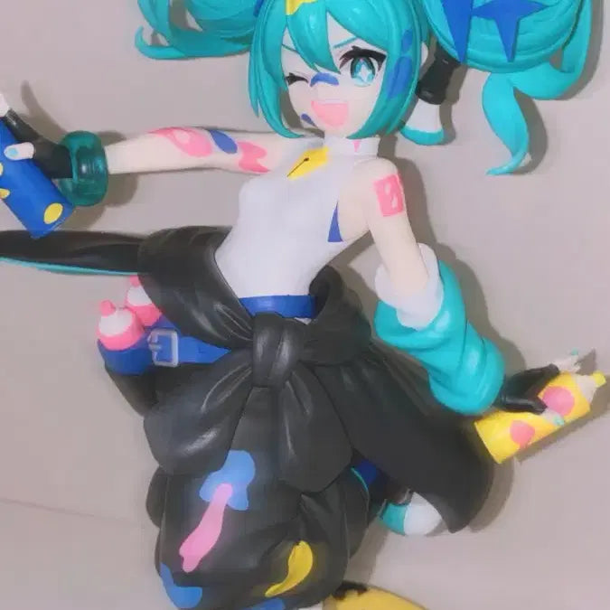 [BUNJANG] Trio Try It Hatsune Miku Vocaloid Anime Figure - Project Sekai Another Color Paint Girl Ver. / trio-try-it 보컬로이드 하츠네 미쿠 피규어 프로세카 어나더 컬러 페인트 걸 ver.
