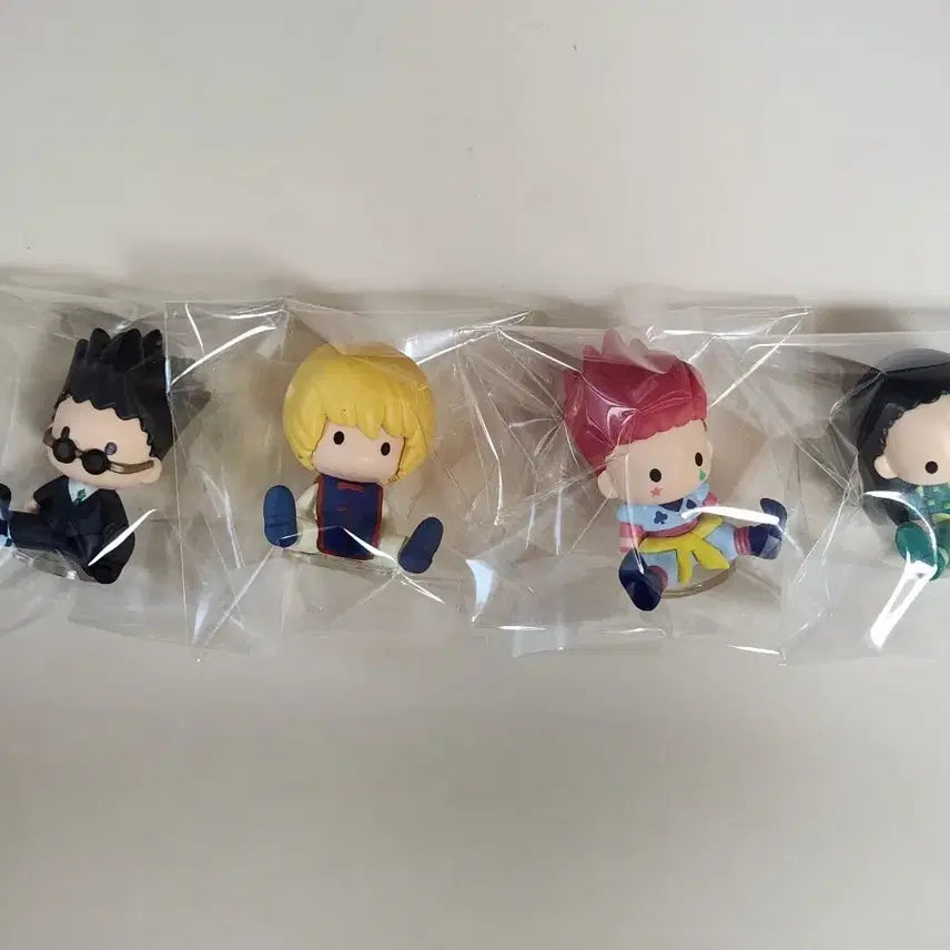 [BUNJANG] Hunter x Hunter PetaDoll Plush Figures Set 1 - Hisoka, Illumi, Kurapika, Leorio / 일괄) 헌터헌터 헌헌 페타돌 인형 피규어 1탄 헌터시험편 히소카 이르미 크라피카 레오리오