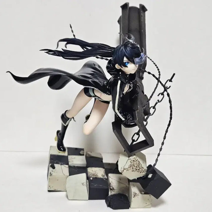 [BUNJANG] Black Rock Shooter Animation Version 1/8 Scale Figure / 택포 8만원,박스O)1/8 블랙록슈터 피규어 애니메이션 버전 수리품 판매합니다
